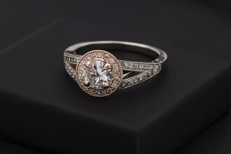 Halo Solitaire